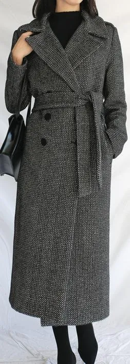 Belted Long Double-Breasted Wool-Cashmere Coat