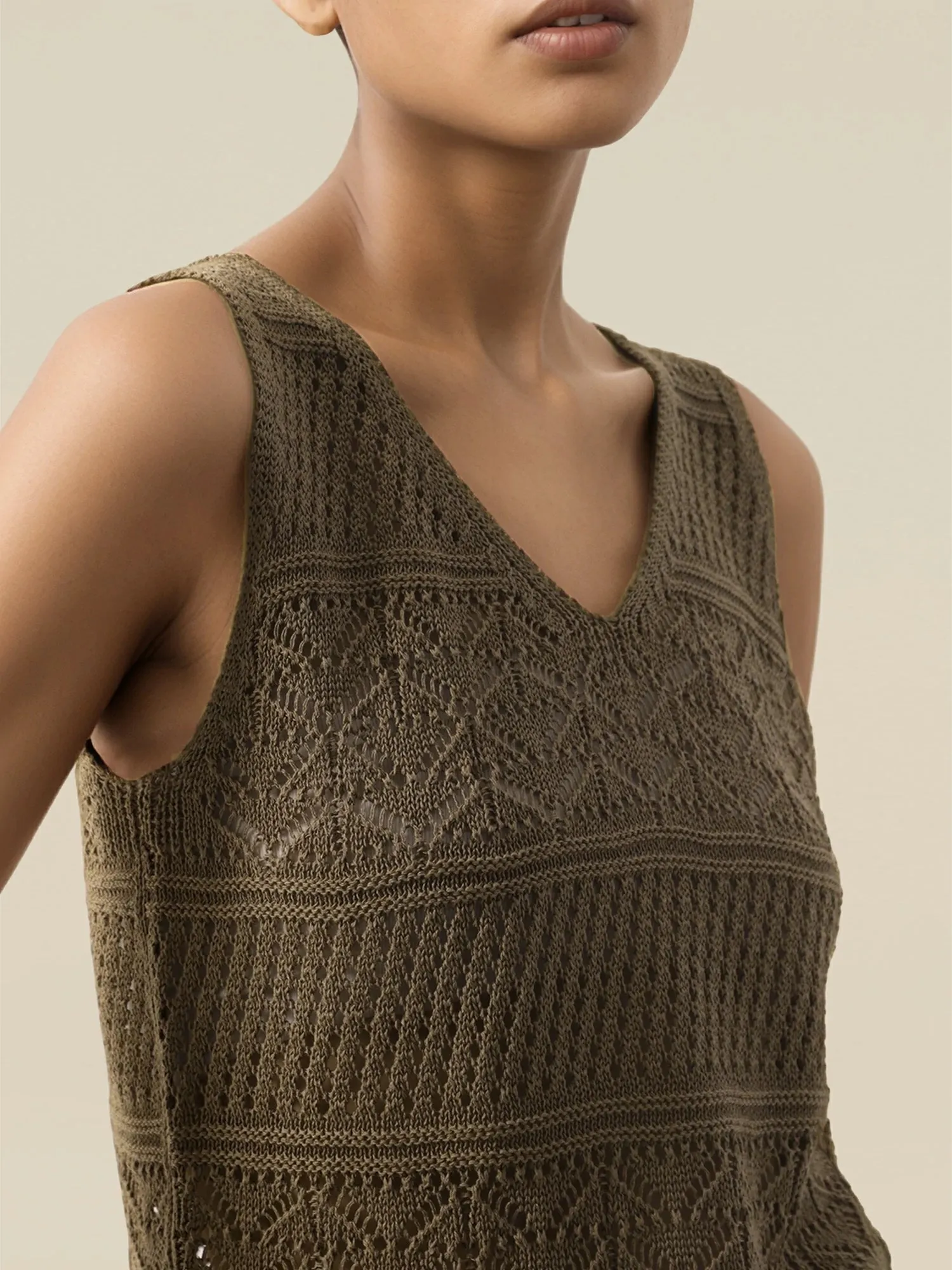 Lyocell & Silk V-Neck Sleeveless Cutout Vest