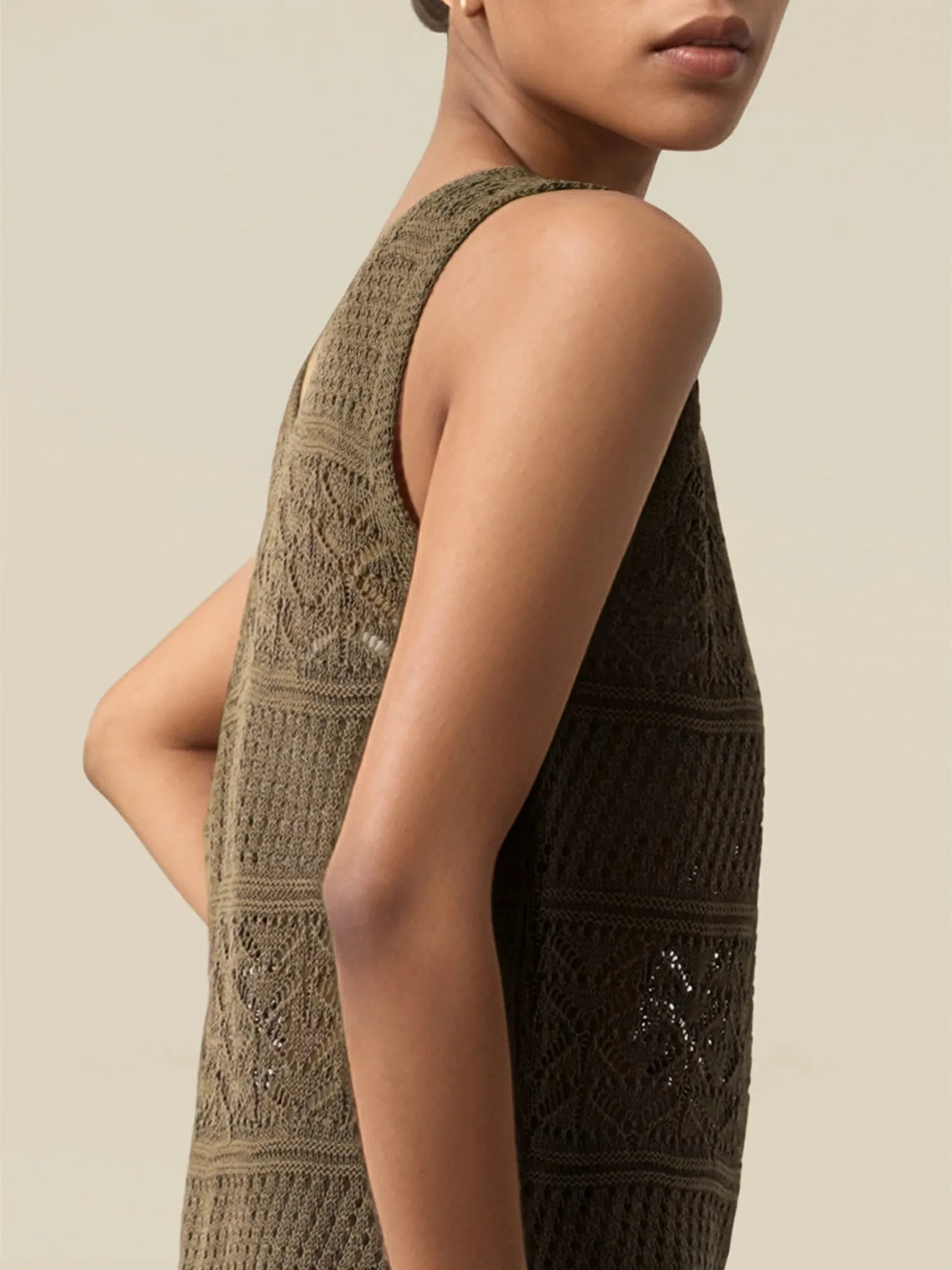 Lyocell & Silk V-Neck Sleeveless Cutout Vest